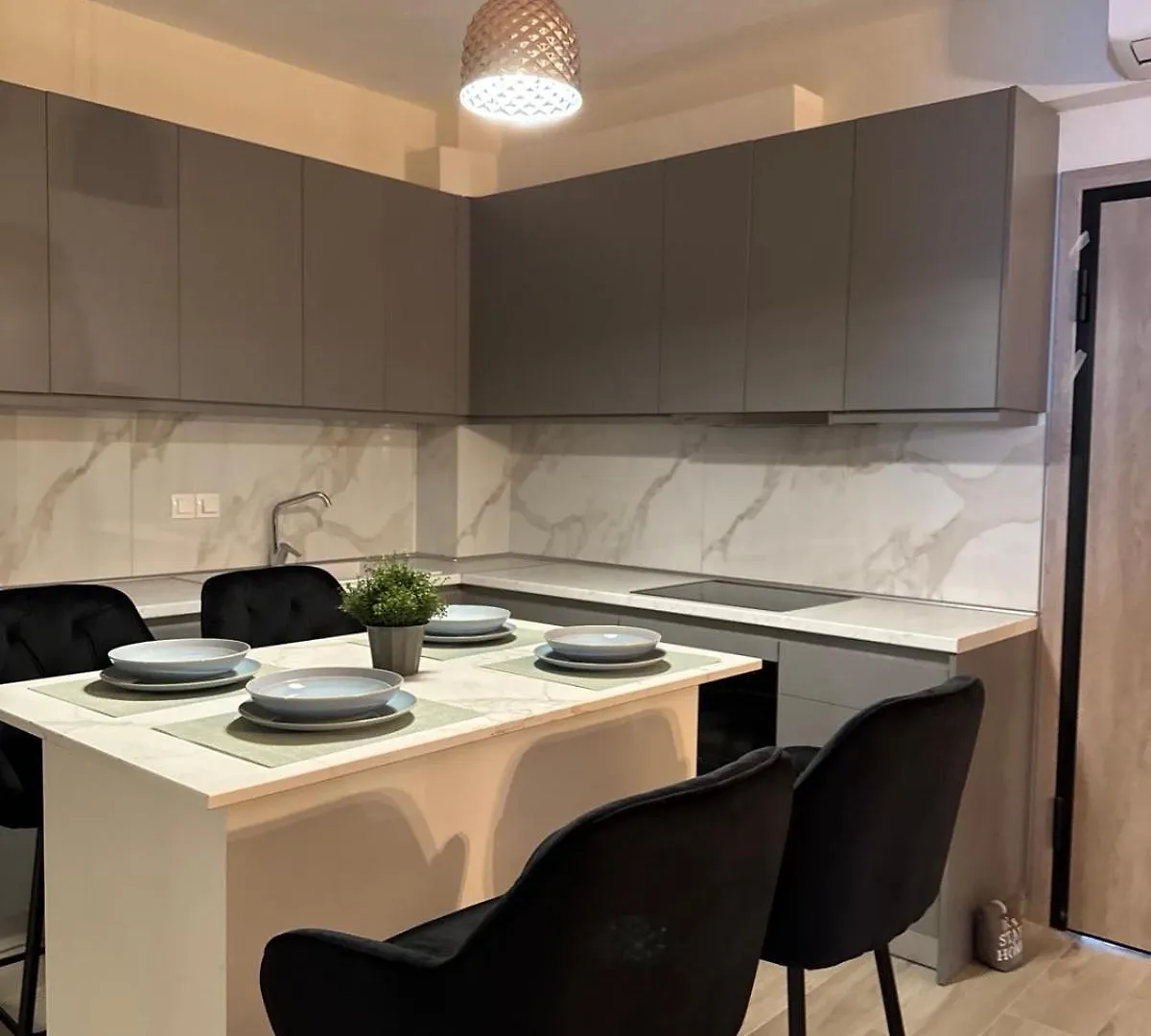 ניקיטי Apartman Andrijana דירה